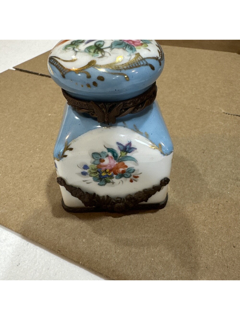 Vtg French Limoges France Peint Main Porcelain Inkwell w/ Floral Decoration